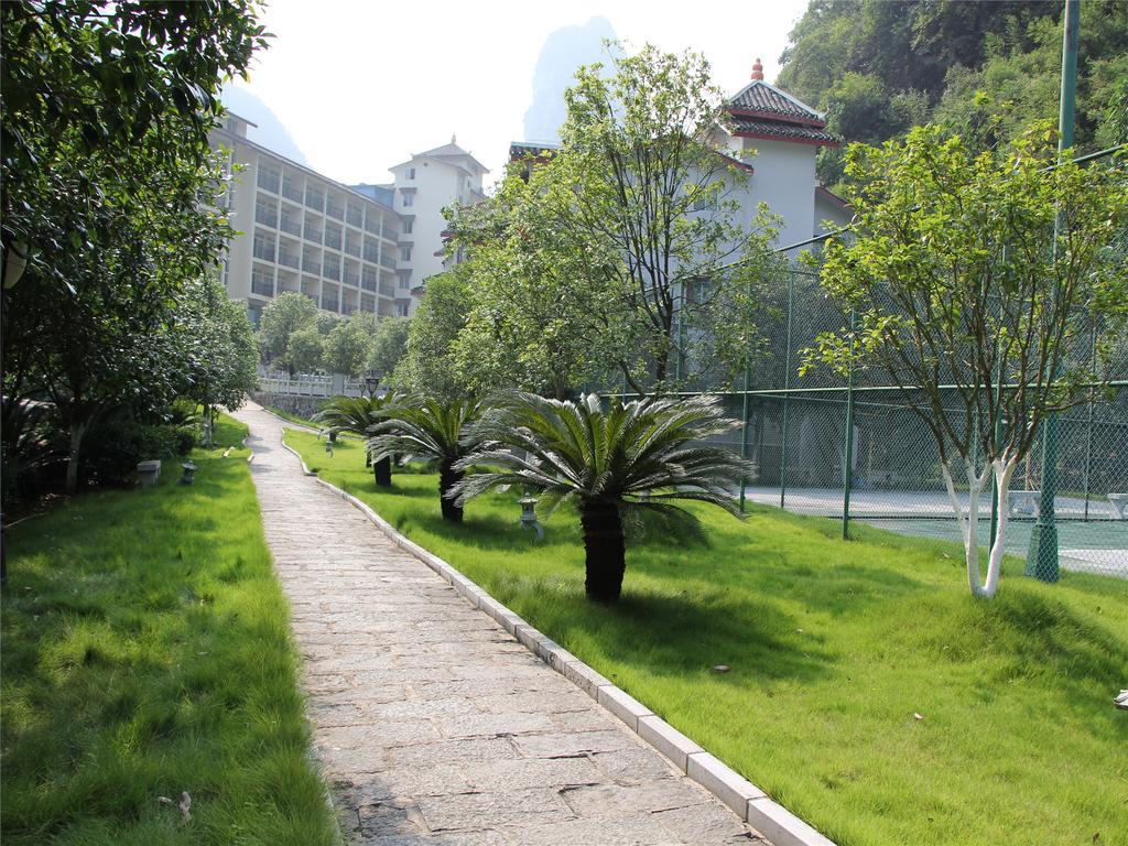 New West Street International Hotel Yangshuo Extérieur photo