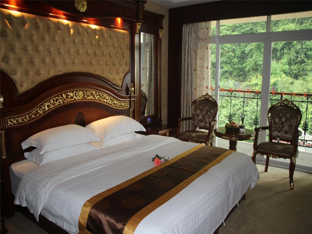 New West Street International Hotel Yangshuo Extérieur photo