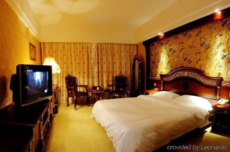 New West Street International Hotel Yangshuo Chambre photo
