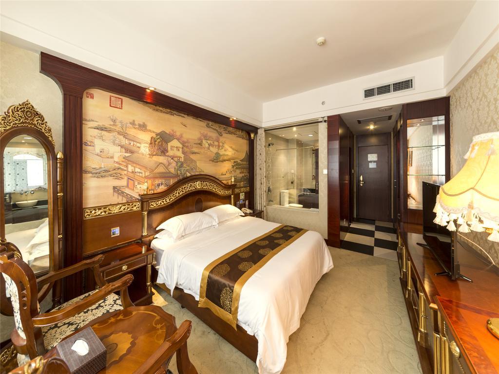 New West Street International Hotel Yangshuo Extérieur photo