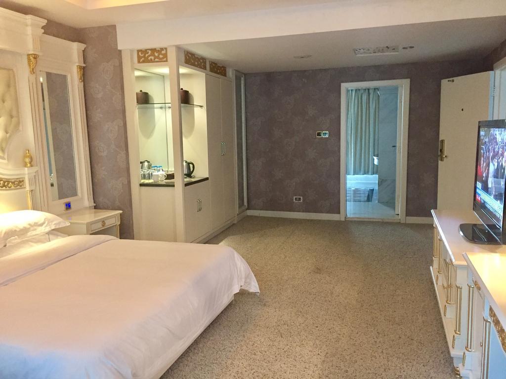 New West Street International Hotel Yangshuo Extérieur photo