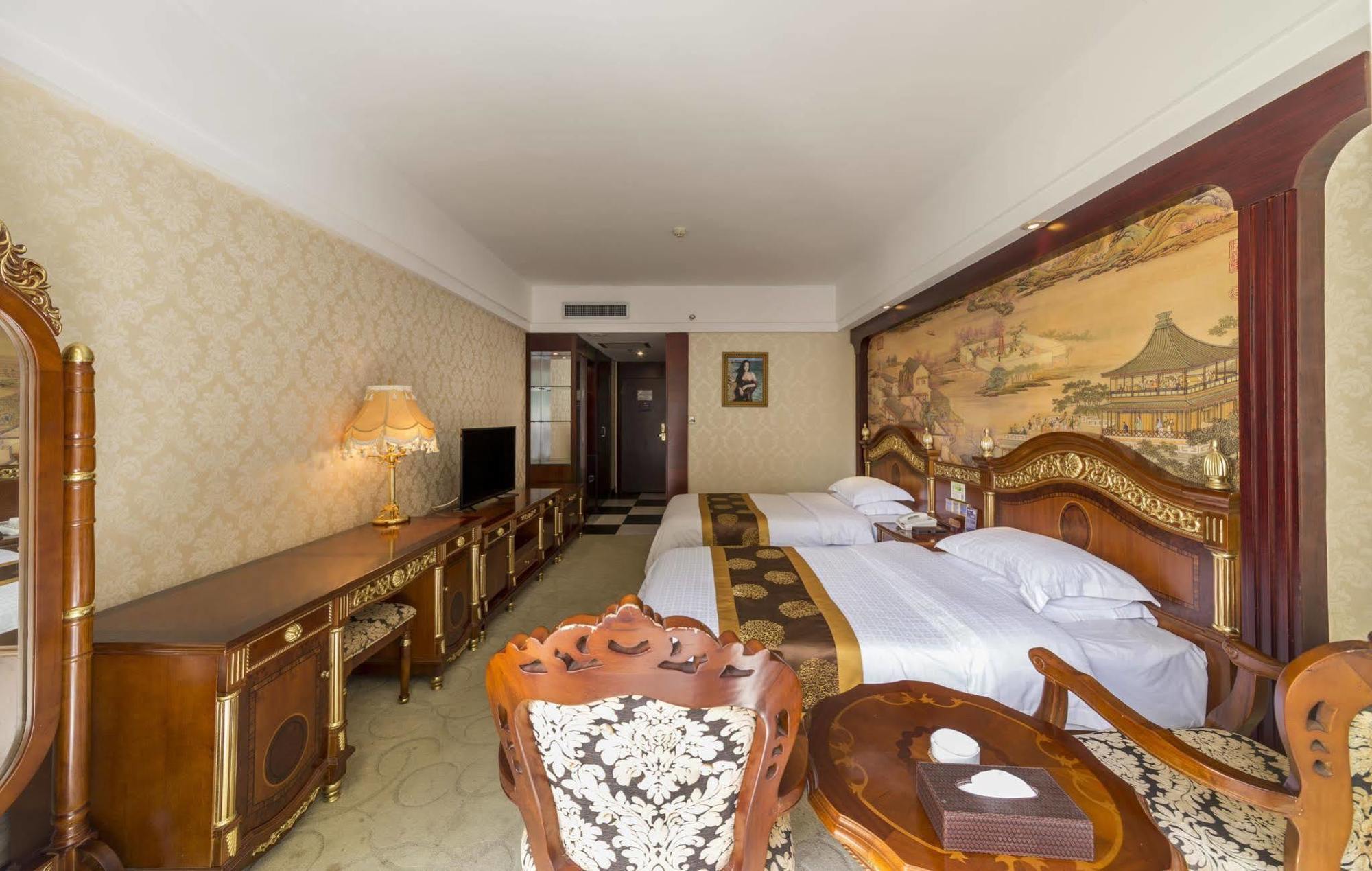 New West Street International Hotel Yangshuo Extérieur photo